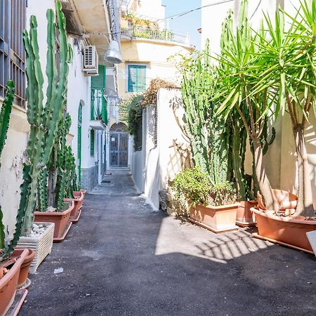 Il Borgo Daire Napoli Dış mekan fotoğraf